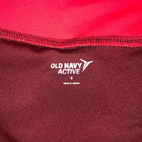 Old Navy Active Shorts Size small - Picture 3 of 3